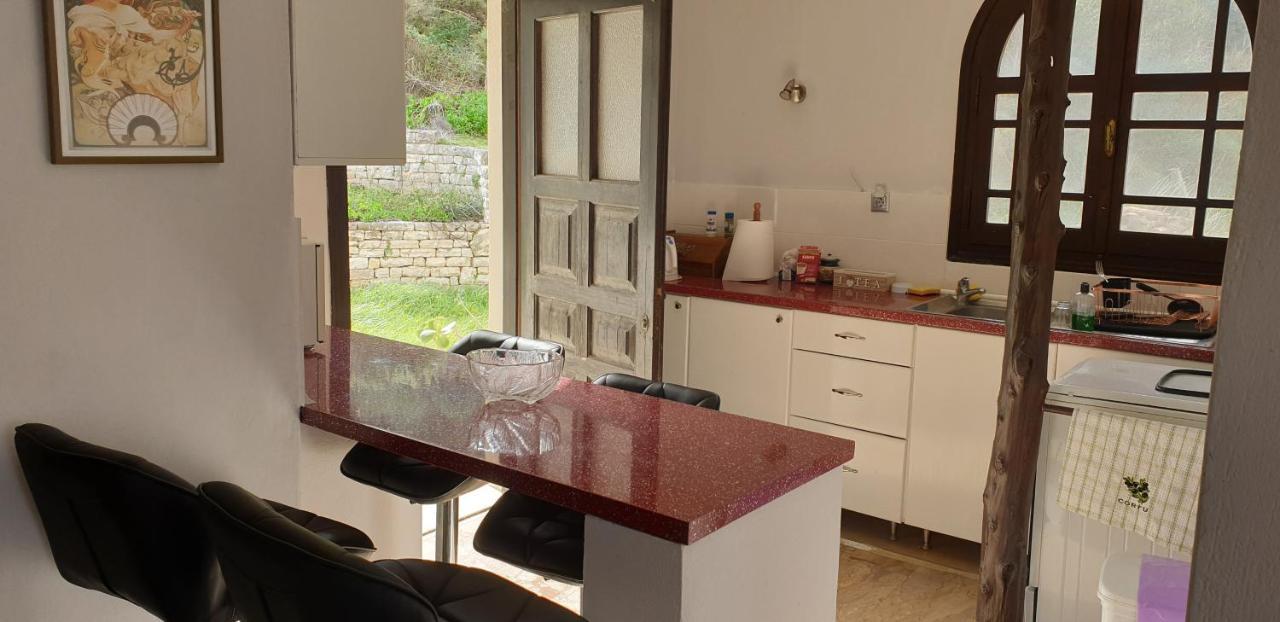 Angela Apartments Pool Gardens And Sea Views Agios Stefanos Avliotes (Corfu) Exterior foto